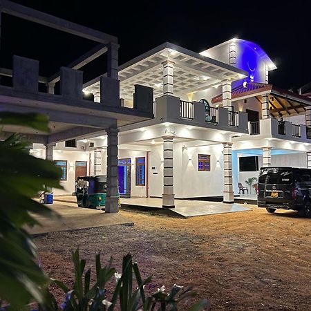 Tk Villas Puttalam Exterior photo