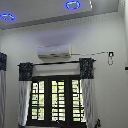Tk Villas Puttalam Exterior photo