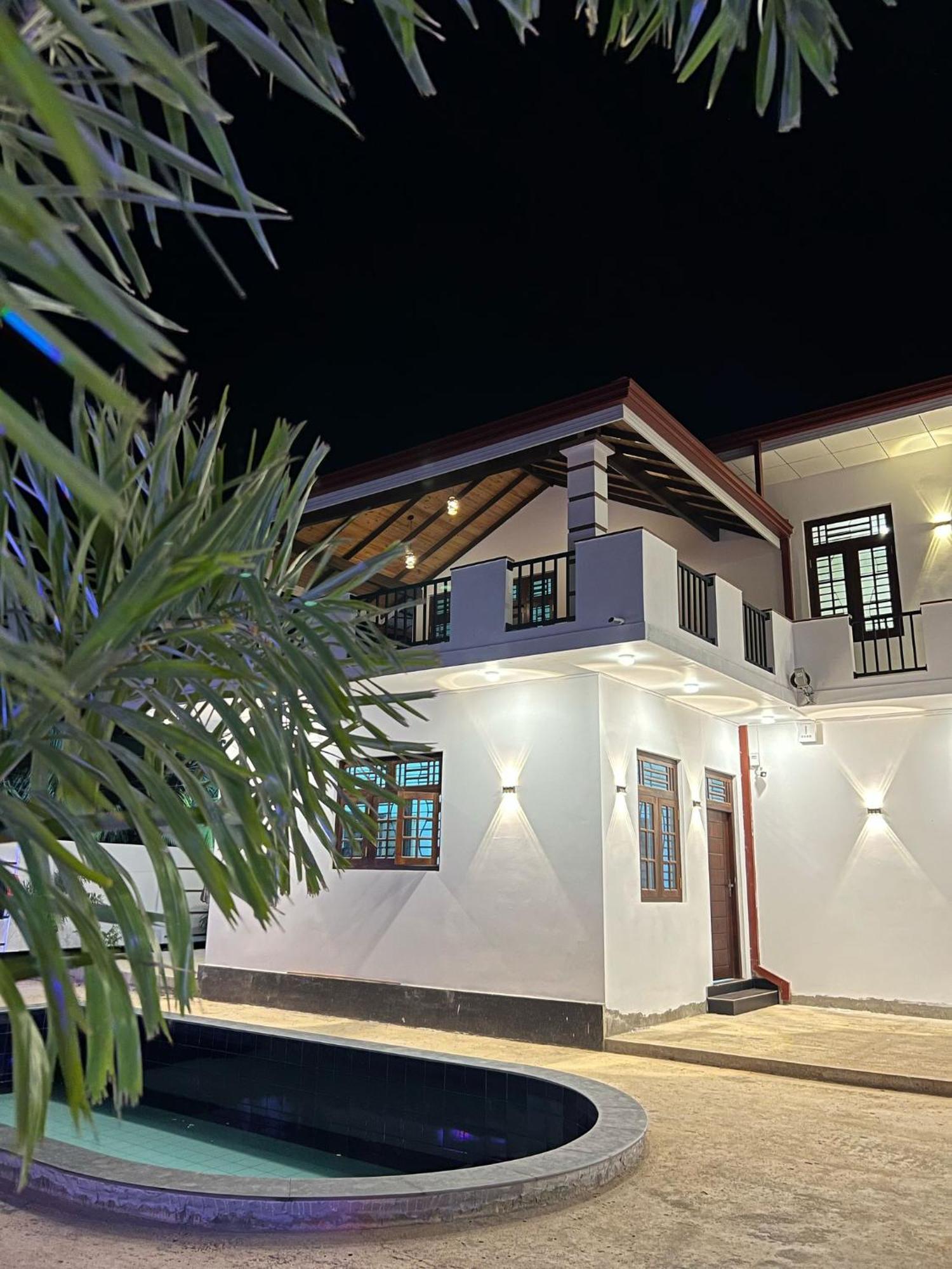 Tk Villas Puttalam Exterior photo