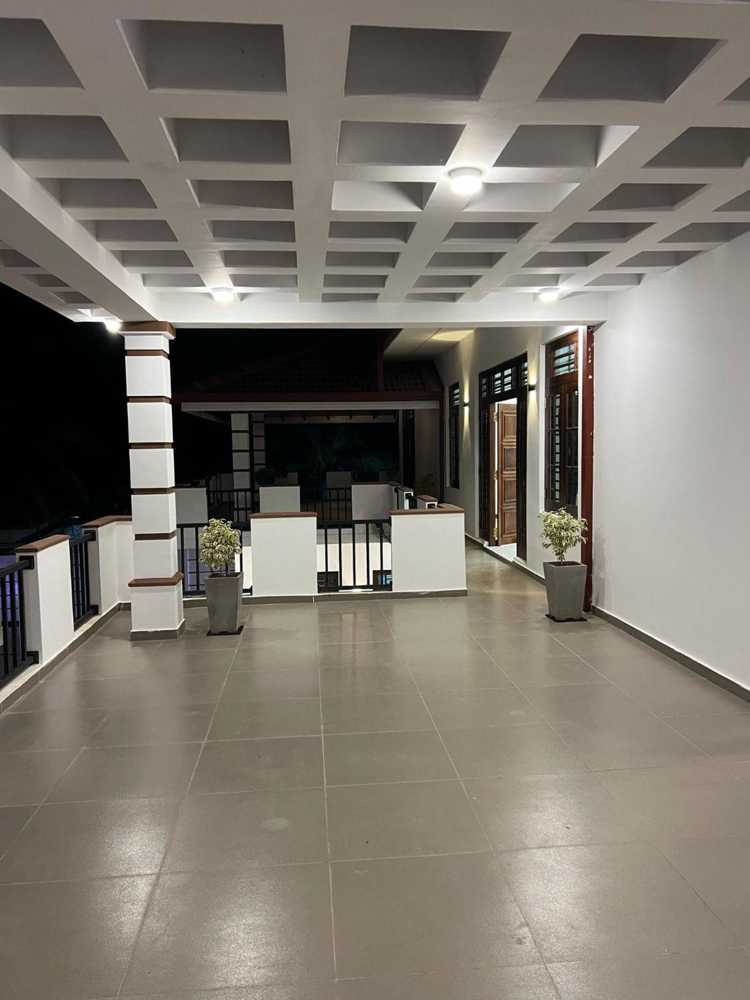 Tk Villas Puttalam Exterior photo